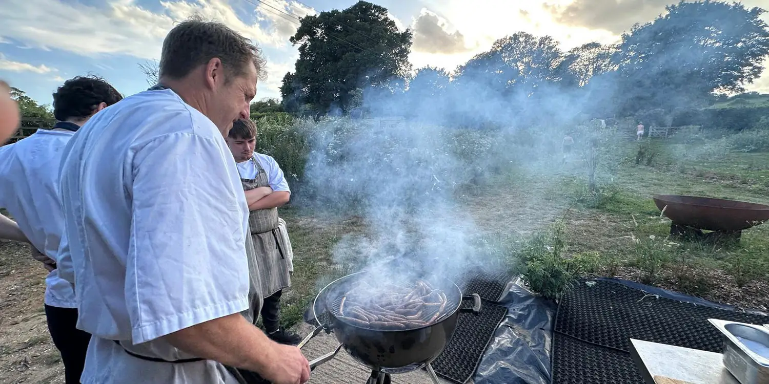 How to Build the Perfect Campfire (and Keep It Going All Evening)